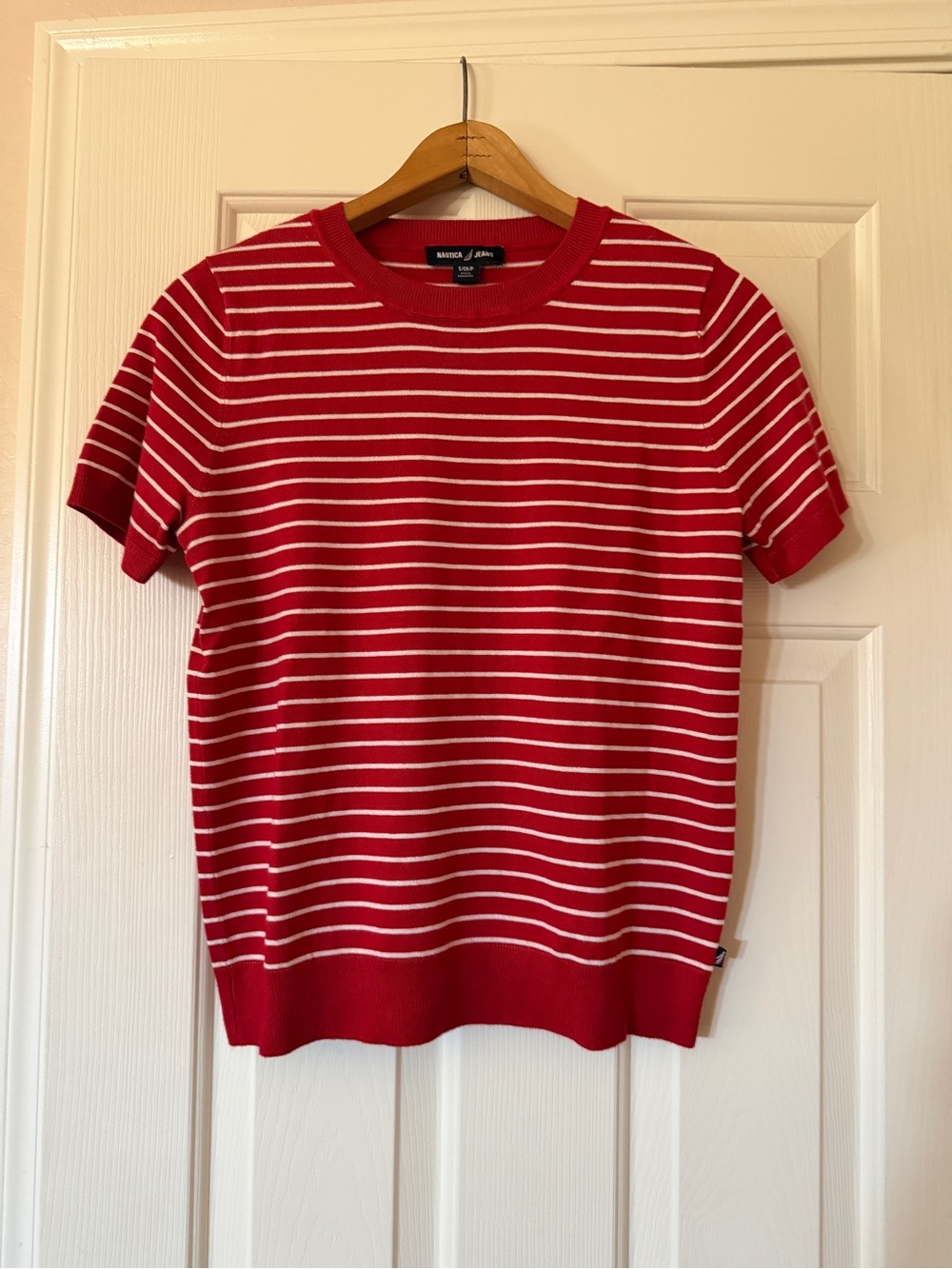 Red and White Striped Short Sleeve Knit Top, SIZE Small